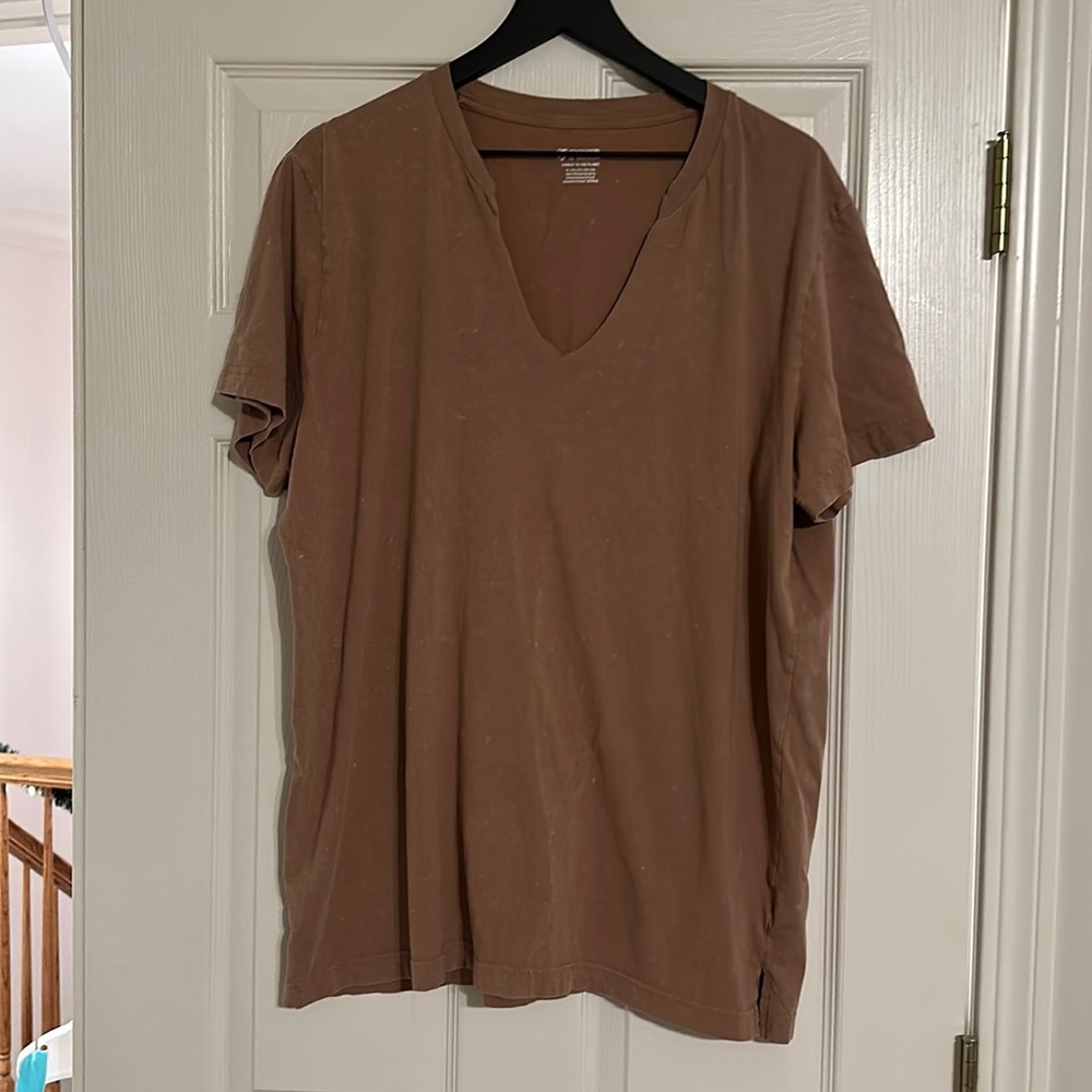 VS PINK tee new without tags size XL